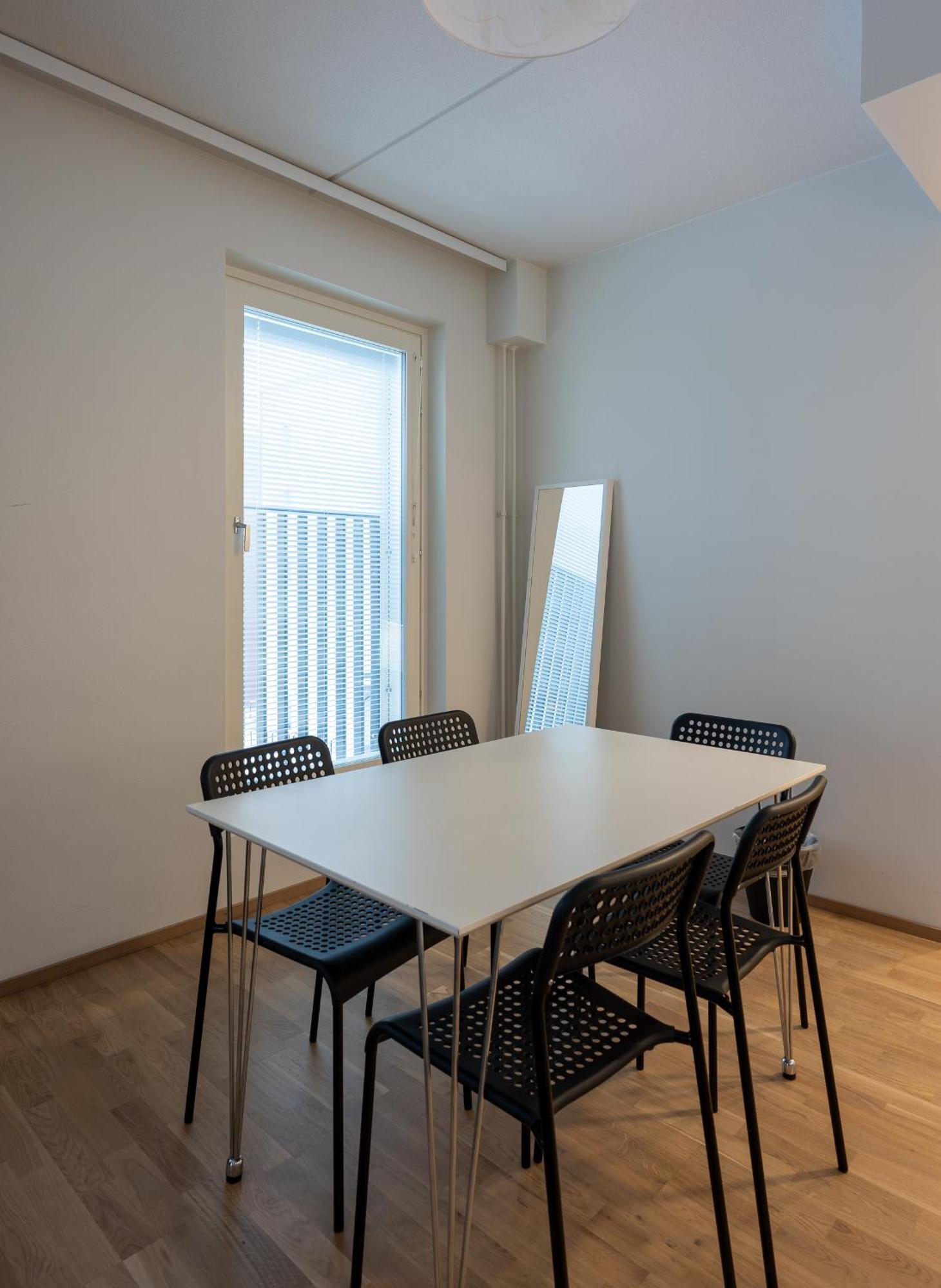 Easy Stay Rooms & Apartments Near Airport Vantaa Exteriér fotografie